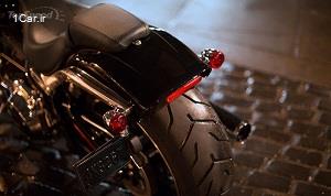 بررسی موتورسیکلت هارلی دیویدسون Softail Breakout مدل 2015